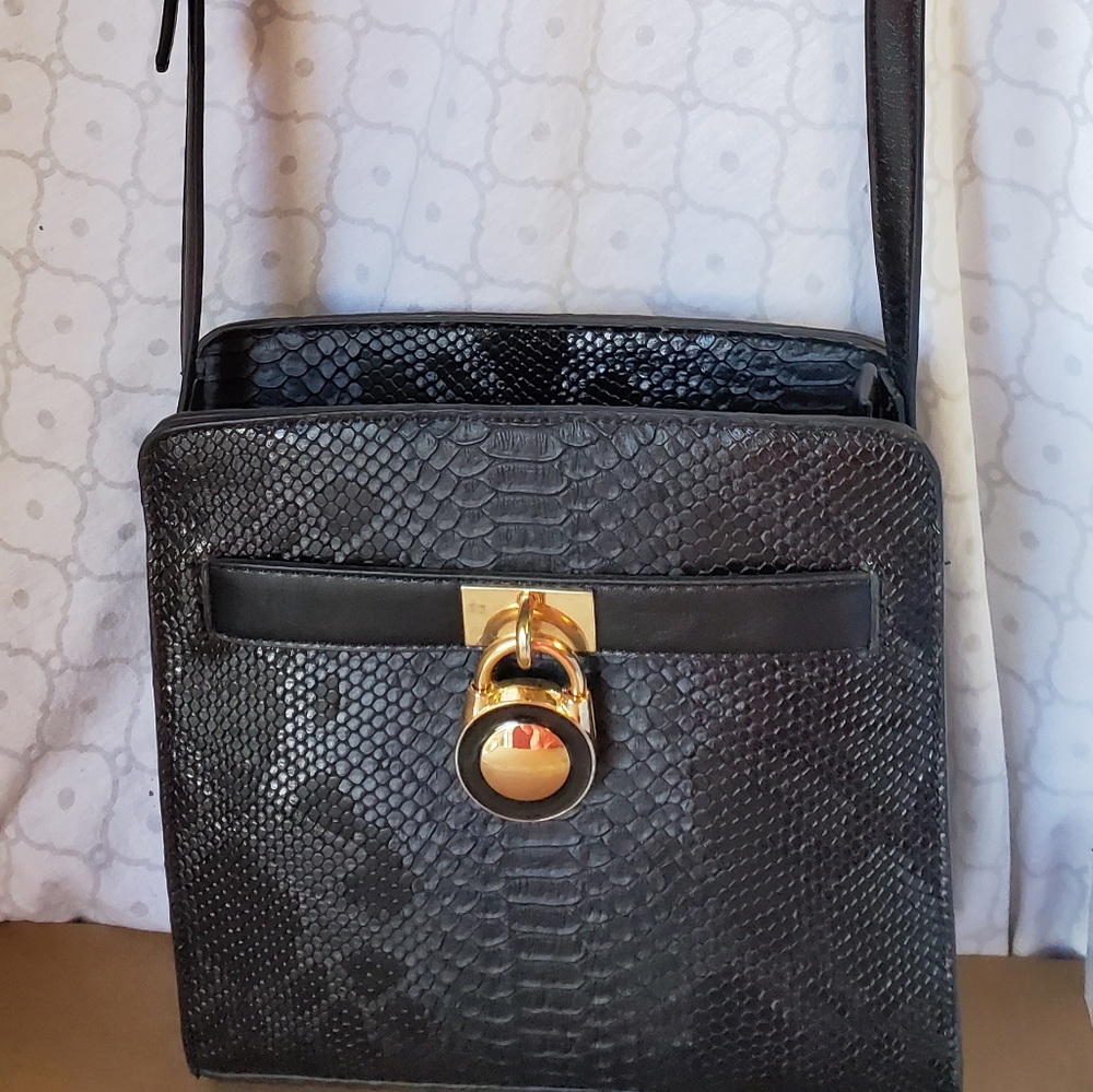 Black Cross Body Purse